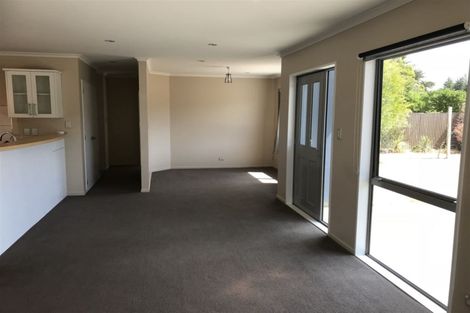 Photo of property in 3 South Crescent, Amberley, 7481