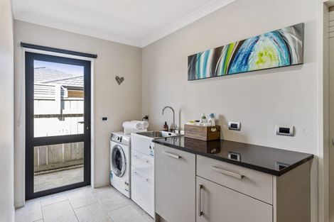 Photo of property in 85 Kotuku Drive, Paraparaumu Beach, Paraparaumu, 5032