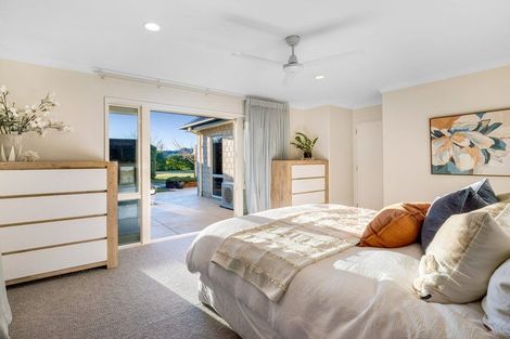 Photo of property in 33 Oak Tree Lane, Rolleston, 7614