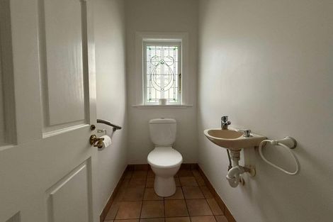 Photo of property in 1 Para Street, Miramar, Wellington, 6022