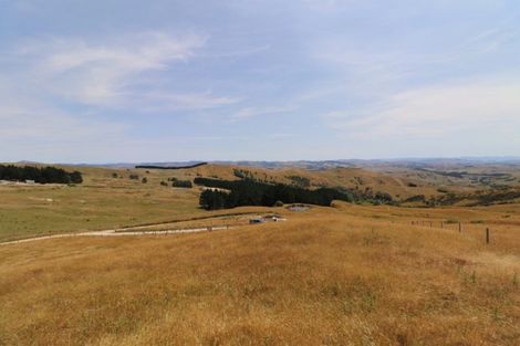 Photo of property in 668c Old Hill Road, Porangahau, 4291