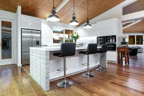 Photo of property in 997 Ohariu Valley Road, Ohariu, Wellington, 6037