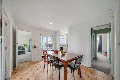 Photo of property in 73 Calthorp Close, Favona, Auckland, 2024