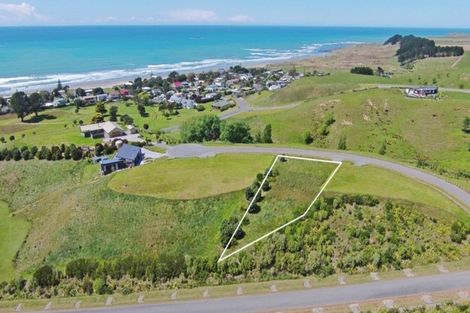 Photo of property in 3 Bull Lane, Riversdale Beach, Masterton, 5872