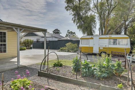 Photo of property in 19 Lakings Road, Springlands, Blenheim, 7201