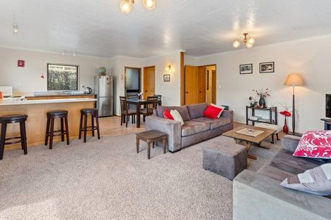 Photo of property in 3/21 Dublin Street, Martinborough, 5711