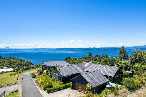 Photo of property in 15 Ngapera Way, Omori, Turangi, 3381