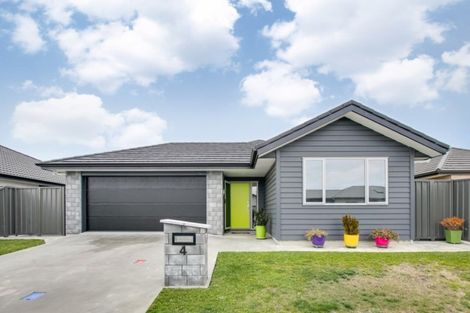 Photo of property in 4 Ruakituri Place, Te Awa, Napier, 4110