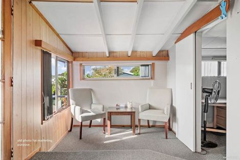 Photo of property in 64 Hyperion Drive, Randwick Park, Auckland, 2105