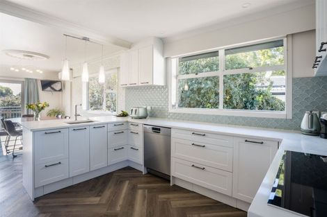 Photo of property in 33 Balfour Crescent, Riverlea, Hamilton, 3216