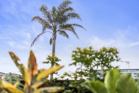 Photo of property in 1/16 Riverside Road, Orewa, 0931