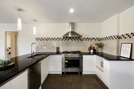 Photo of property in 6 Astelia Lane, Rototuna North, Hamilton, 3210