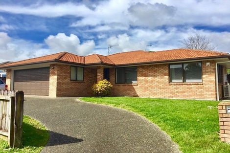 Photo of property in 18 Caltra Place, East Tamaki, Auckland, 2016