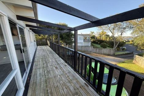 Photo of property in 19 Landop Terrace, Howick, Auckland, 2014