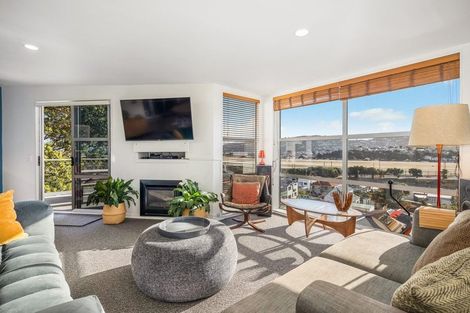 Photo of property in 121a Wexford Road, Miramar, Wellington, 6022