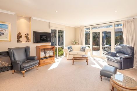 Photo of property in 5 Kilmuir Lane, Harewood, Christchurch, 8051