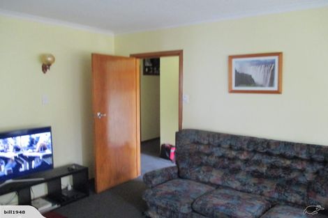 Photo of property in 6 Shackleton Grove, Stokes Valley, Lower Hutt, 5019