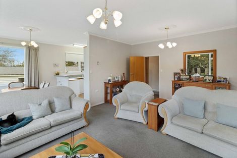 Photo of property in 21 Dunvegan Place, Dinsdale, Hamilton, 3204