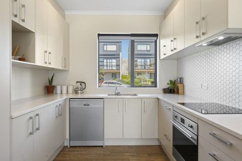 Photo of property in 7 Tahuhu Road, Mount Wellington, Auckland, 1062