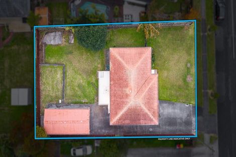 Photo of property in 106 Flanshaw Road, Te Atatu South, Auckland, 0610