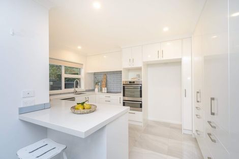 Photo of property in 2b Alton Place, Hokowhitu, Palmerston North, 4410