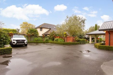 Photo of property in 149 Straven Road, Fendalton, Christchurch, 8014