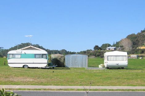 Photo of property in 58 Charles Green Drive, Cooks Beach, Whitianga, 3591