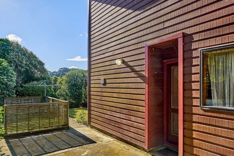 Photo of property in 3 Picketboat Lane, Whitby, Porirua, 5024