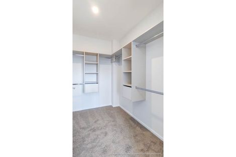 Photo of property in 5 Ngaru Way, Orewa, 0931