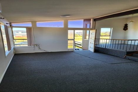 Photo of property in 180 Mahia Road, Wattle Downs, Auckland, 2103