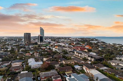 Photo of property in 6/4 Tennyson Avenue, Takapuna, Auckland, 0622