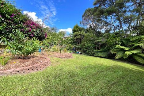 Photo of property in 8 Luxor Place, Massey, Auckland, 0614