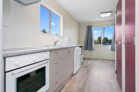 Photo of property in 188 Shakespeare Street, Leamington, Cambridge, 3432