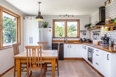 Photo of property in 9 Card Crescent, Featherston, 5710