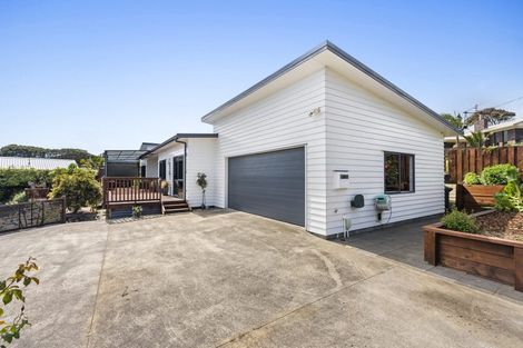 Photo of property in 67a Pohutukawa Place, Bell Block, New Plymouth, 4312