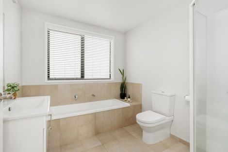 Photo of property in 8 Te Paea Crescent, Papamoa Beach, Papamoa, 3118