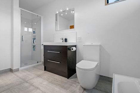 Photo of property in 71 Swayne Road, Cambridge, 3434