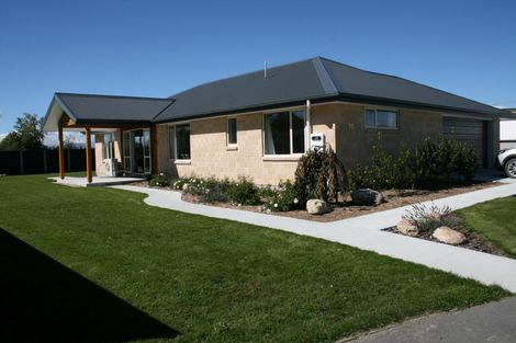 Photo of property in 18 Greenfield Place, Twizel, 7901