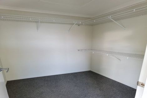 Photo of property in 5a Sandino Place, Grenada Village, Wellington, 6037