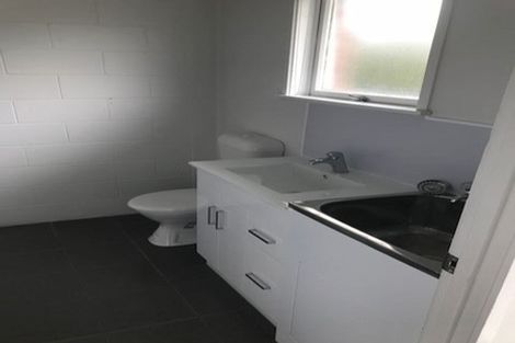 Photo of property in 3/8 Pratt Street, Papakura, 2110