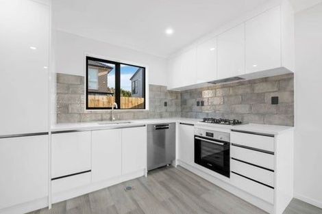 Photo of property in 10e Kent Road, Manurewa, Auckland, 2102