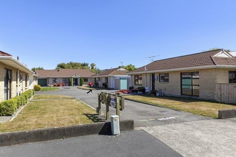 Photo of property in 3/30 Leighton Avenue, Waiwhetu, Lower Hutt, 5010