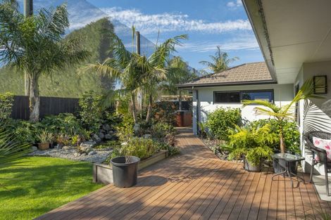 Photo of property in 27 Garvan Glen, Pyes Pa, Tauranga, 3112