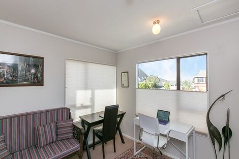 Photo of property in 8a Shastri Terrace, Khandallah, Wellington, 6035