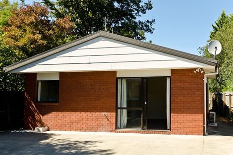 Photo of property in 5 Auburn Avenue, Upper Riccarton, Christchurch, 8041