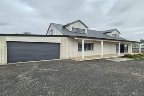 Photo of property in 6a Blacklock Avenue, Henderson, Auckland, 0612