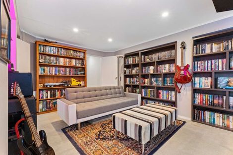 Photo of property in 43 Ranui Street, Dinsdale, Hamilton, 3204