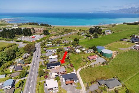 Photo of property in 72 Churchill Street, Kaikoura, 7300
