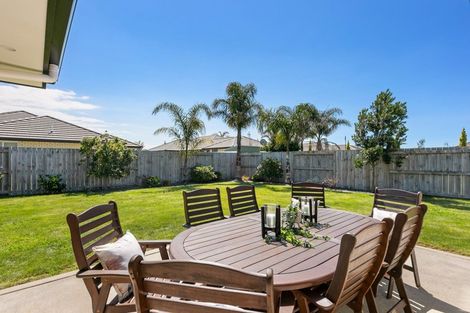 Photo of property in 174 Doncaster Drive, Papamoa Beach, Papamoa, 3118