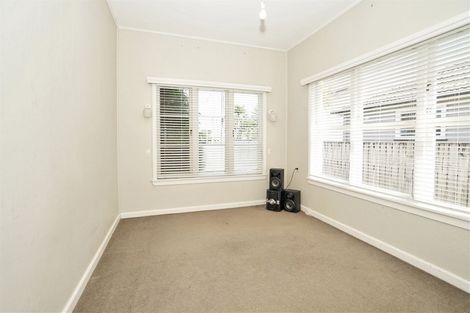 Photo of property in 12 Grey Street, Hamilton East, Hamilton, 3216